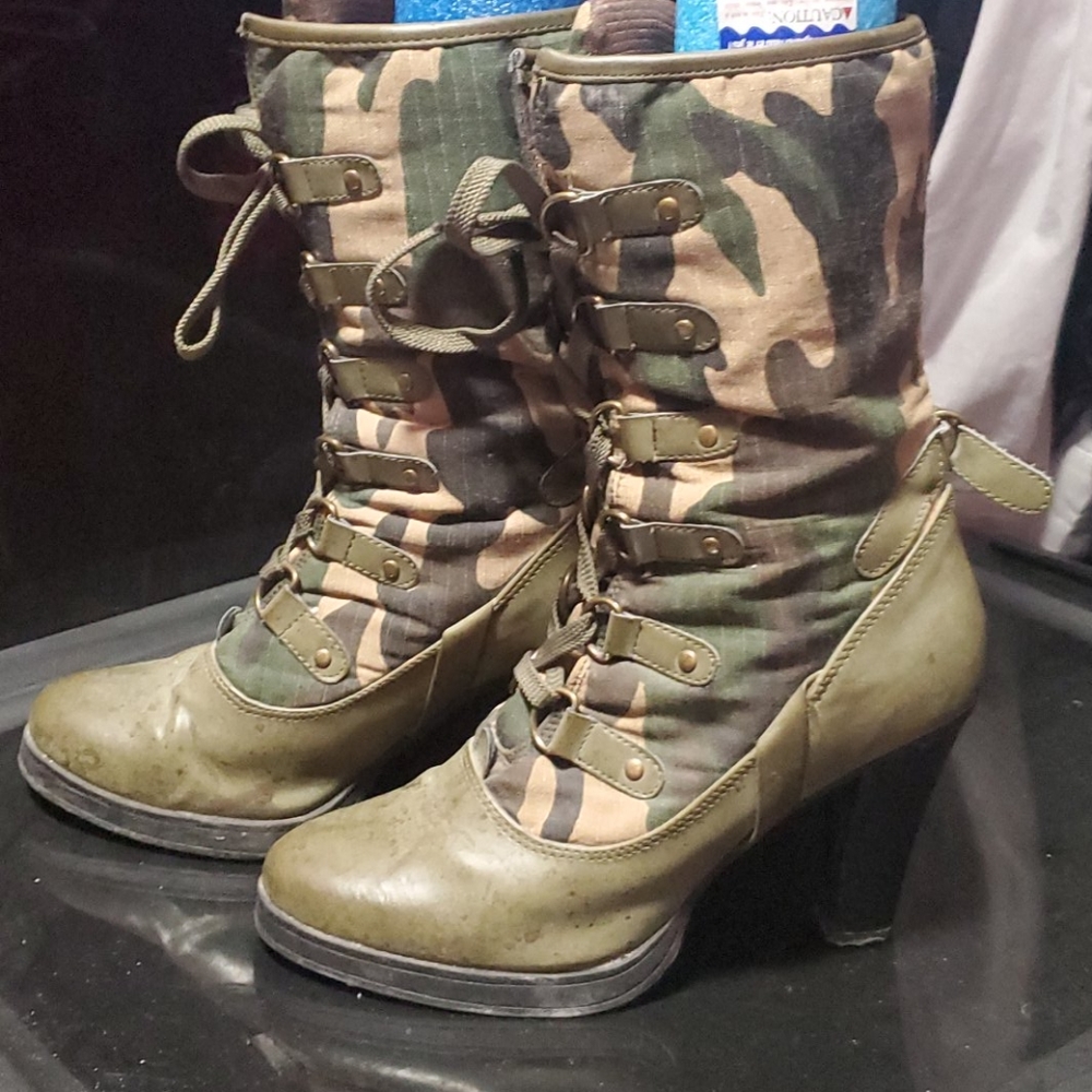 Bumper Boots View 2